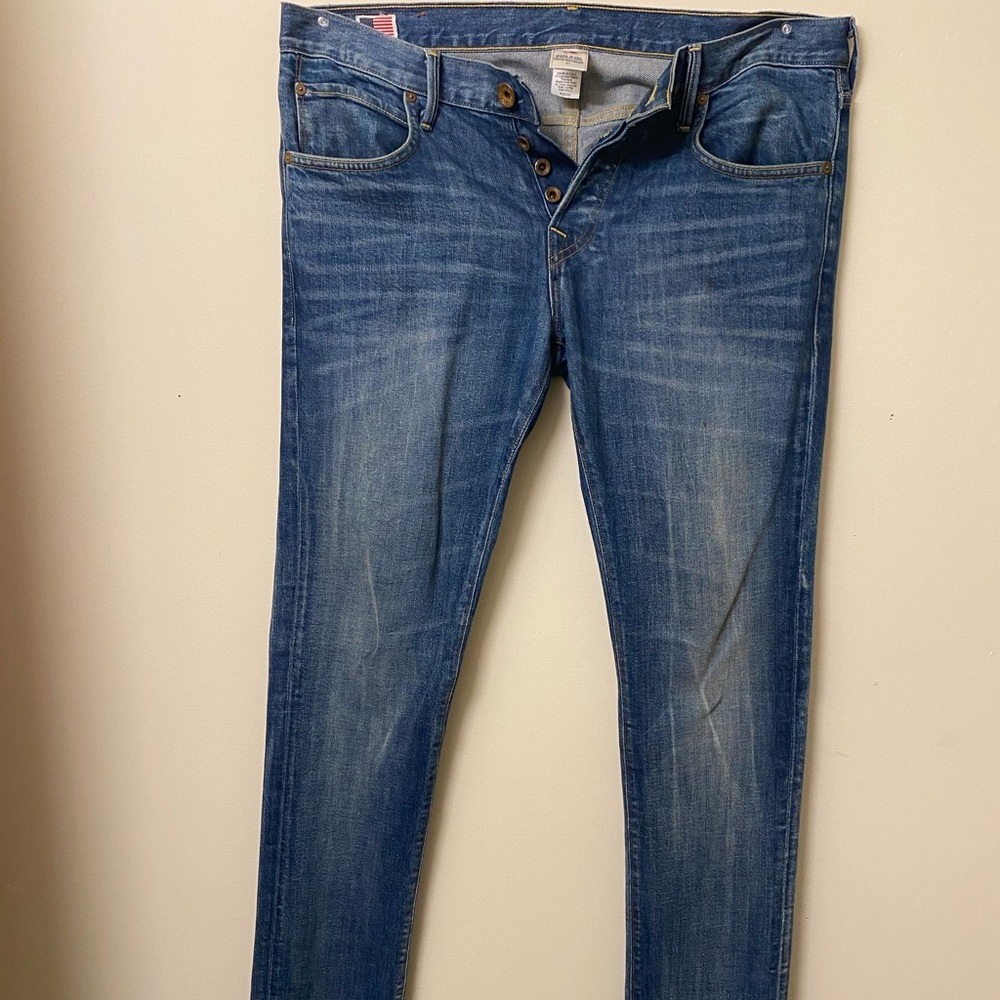 Men True Religion skinny jeans